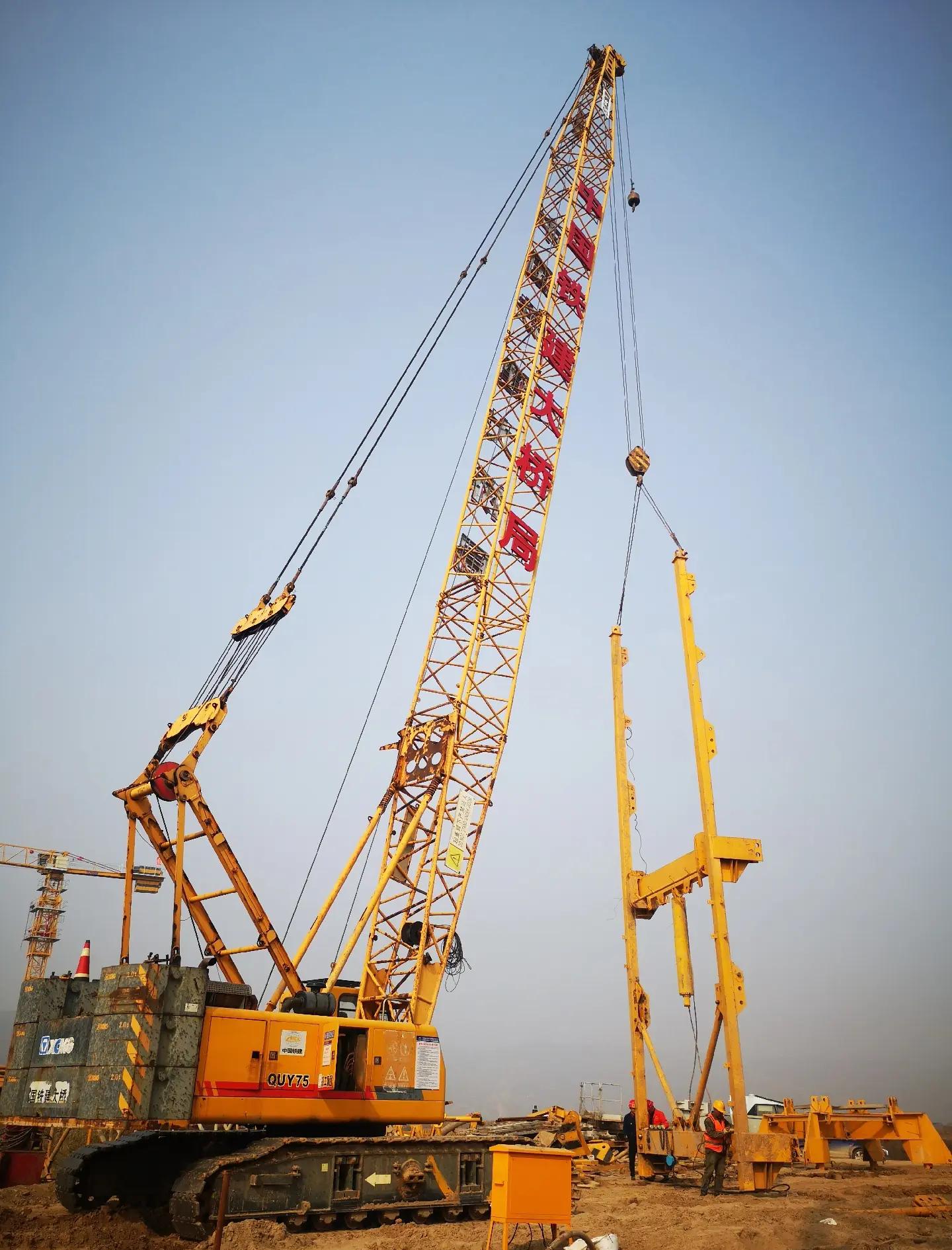 大塔吊技术提升之路 从传统吊装到智能施工的飞跃